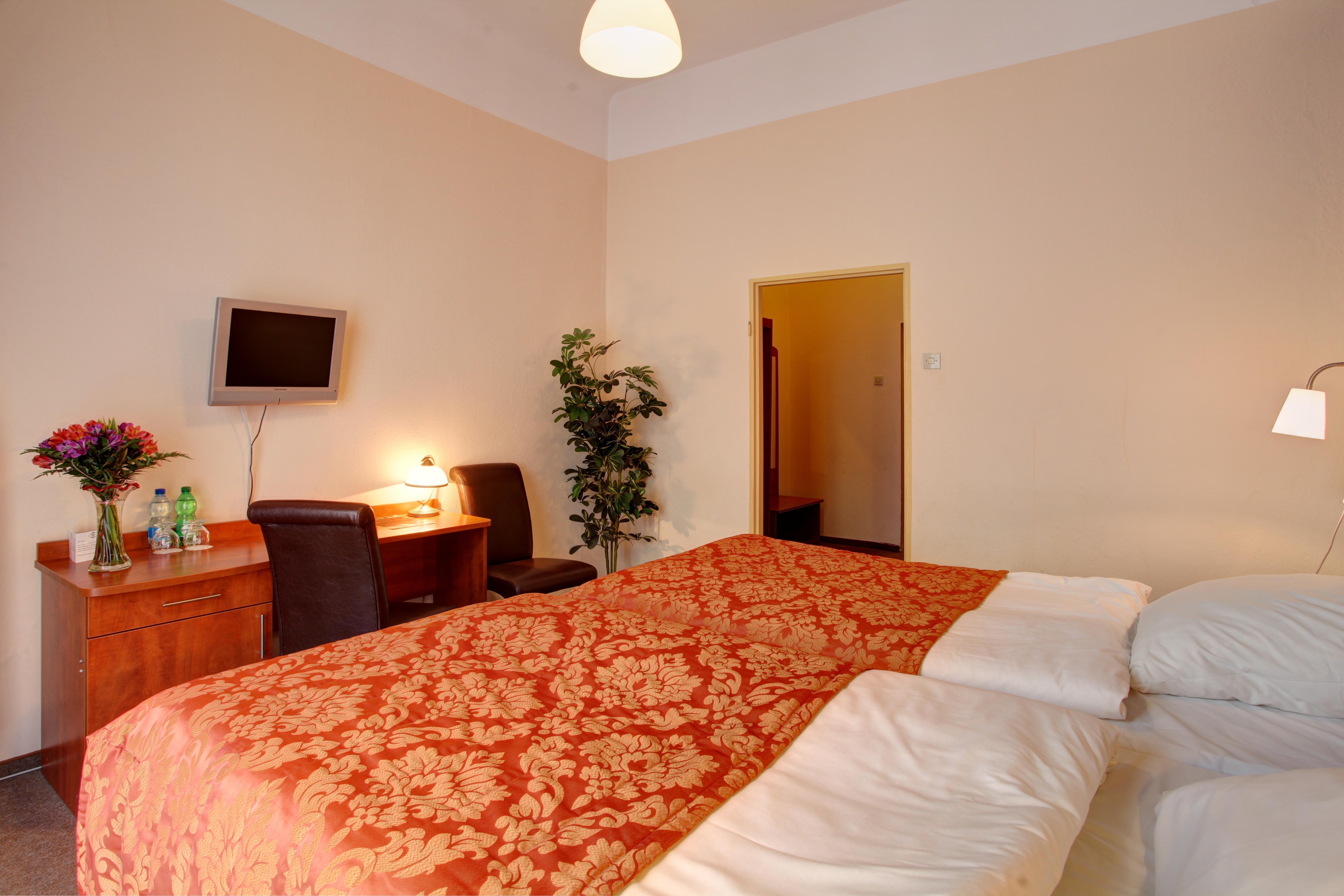 Hotel Polonia Centrum — Fotos 1
